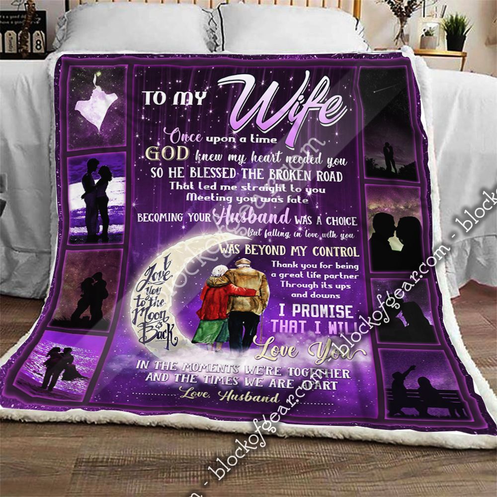 Wife I Love You To The Moon And Back Sherpa Fleece Blanket