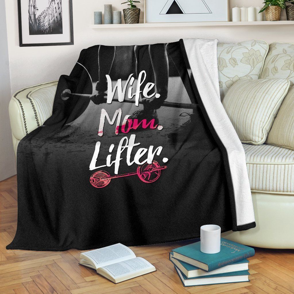 Wife Mom Lifter Sherpa Fleece Blanket