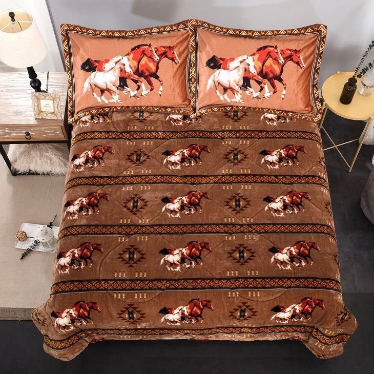 Wild And Free Western Horses Running Bedding Set