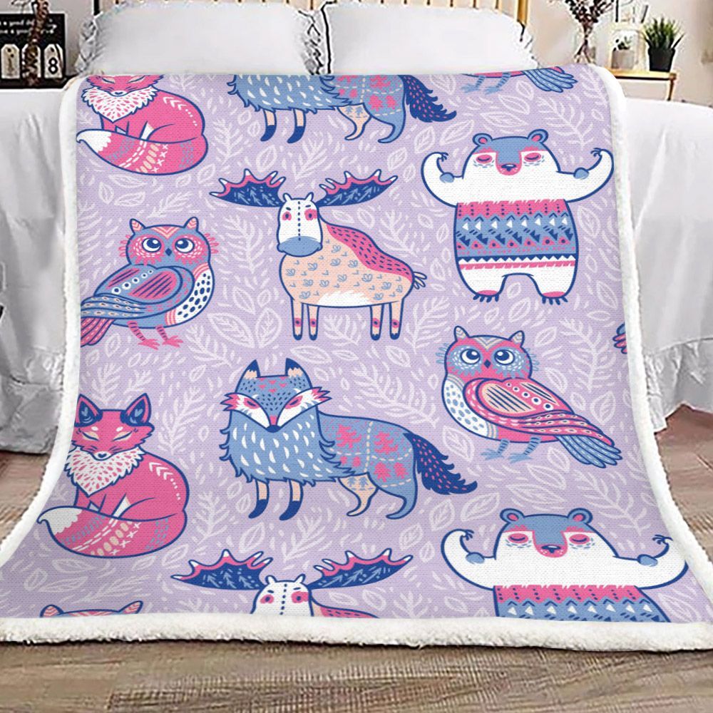 Wild Animal Moose Owl Wolf Fox Bear Sherpa Fleece Blanket