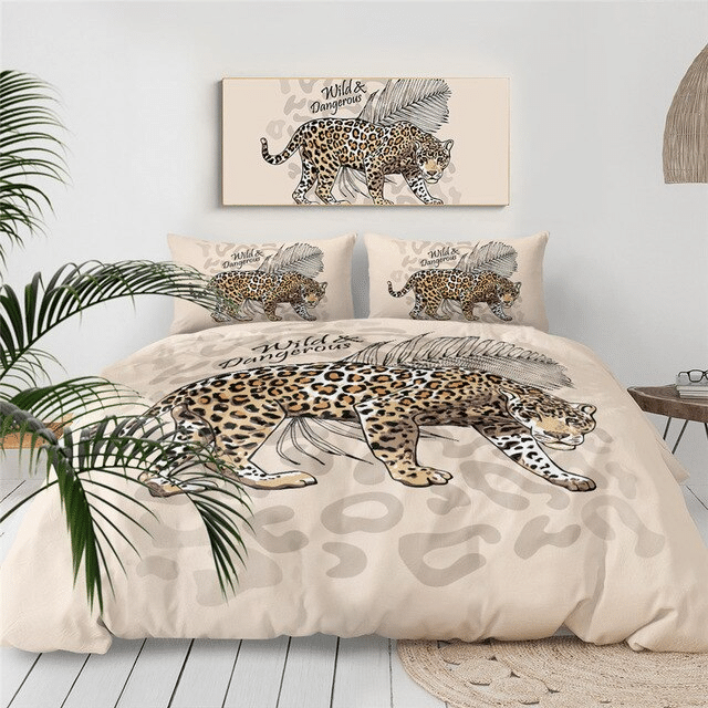 Wild Cheetah In White Bedding Set