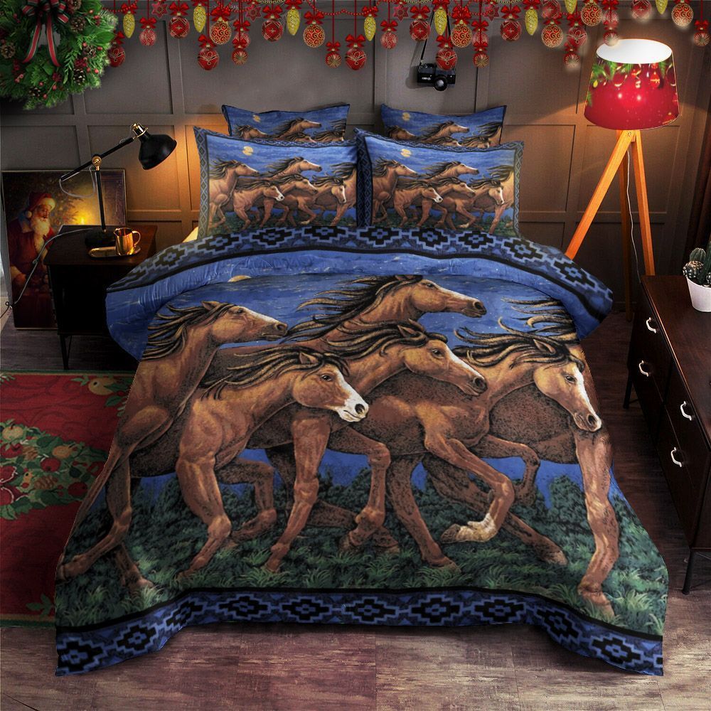 Wild Horse Bedding Set