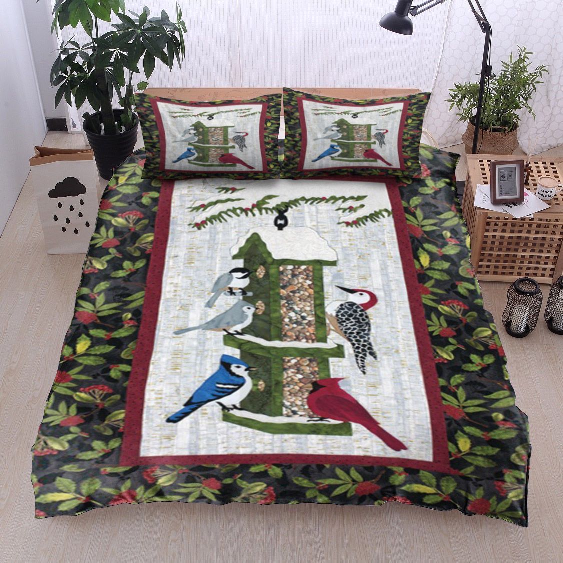 Winterberry Cardinal Birdwatching Bedding Set
