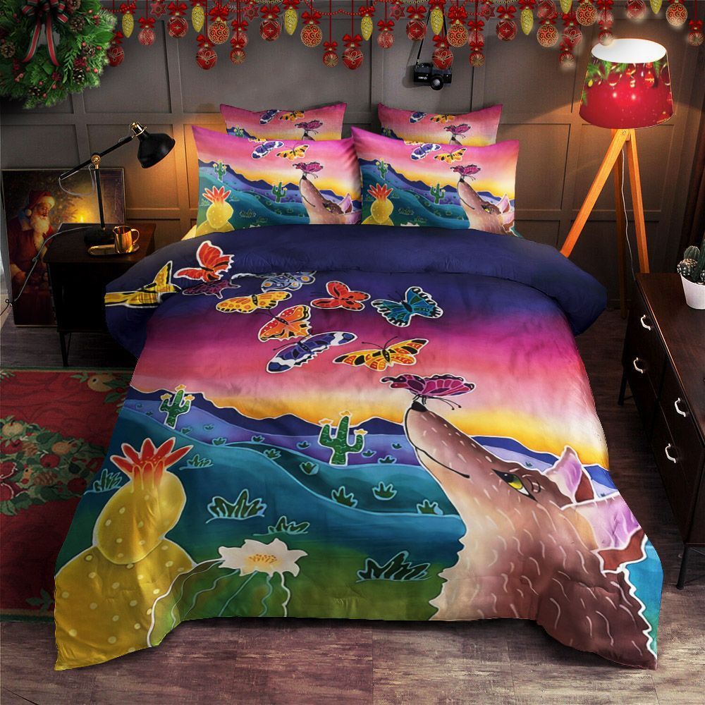 Wofl And Butterfly Bedding Set