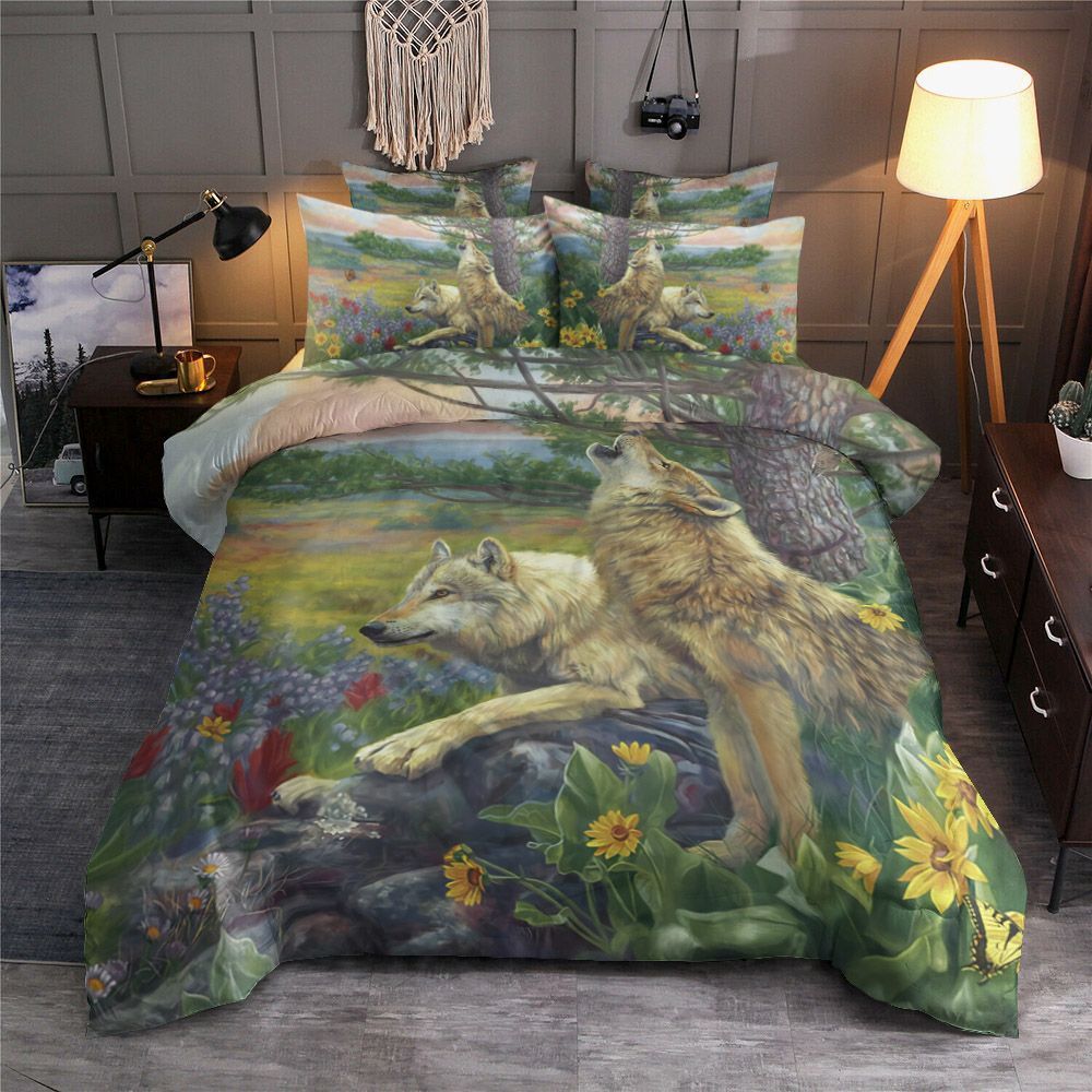 Wolf Bedding Set