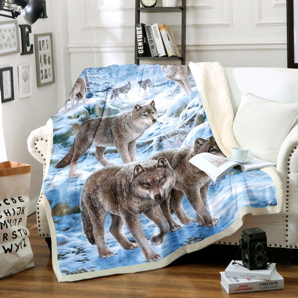 Wolf Sherpa Fleece Blanket