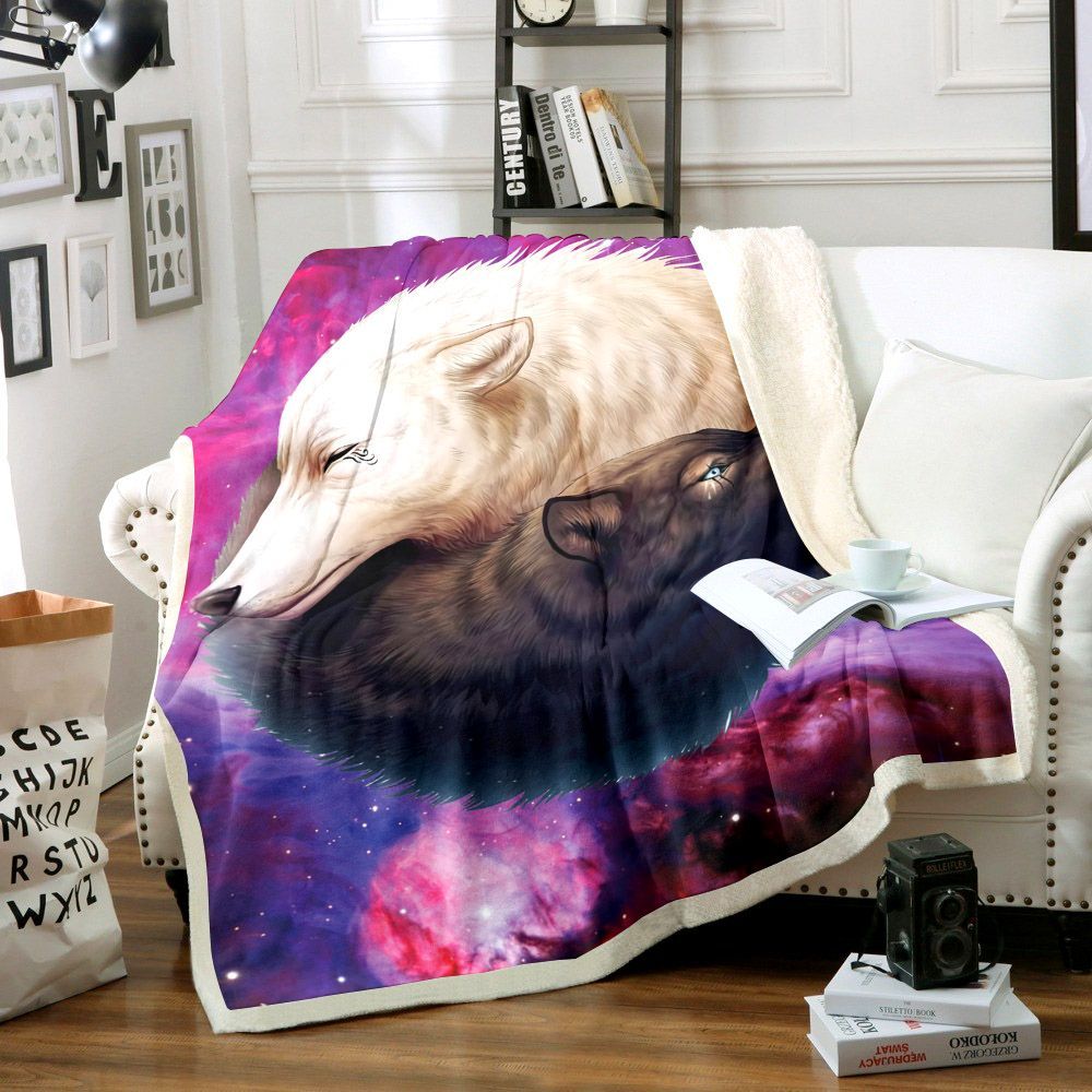 Wolf Sherpa Fleece Blanket