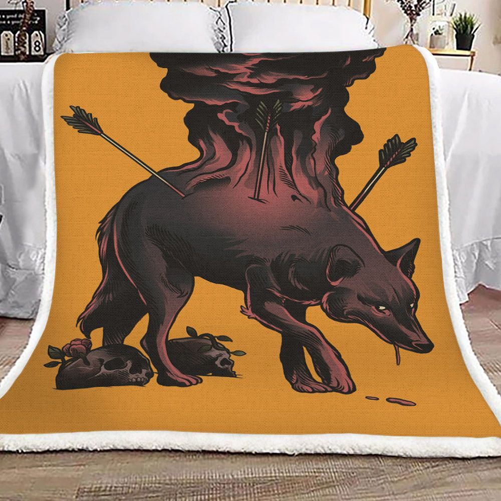 Wolf Sherpa Fleece Blanket