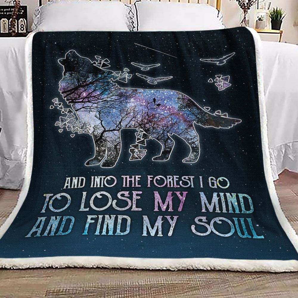 Wolf And Into The Forest Fleece Blanket