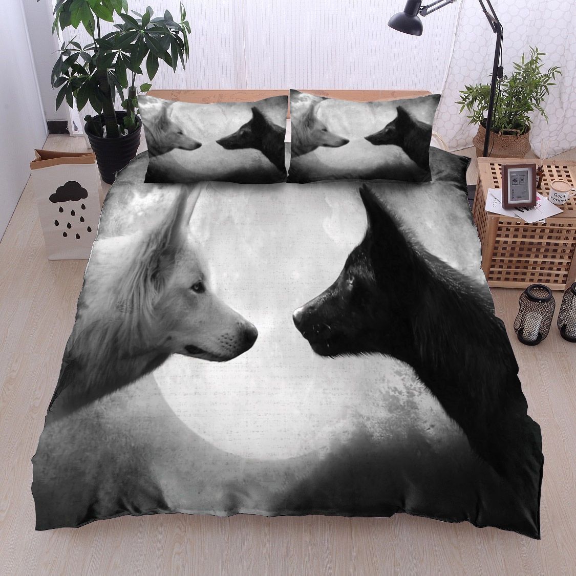 Wolf And Moon Bedding Set