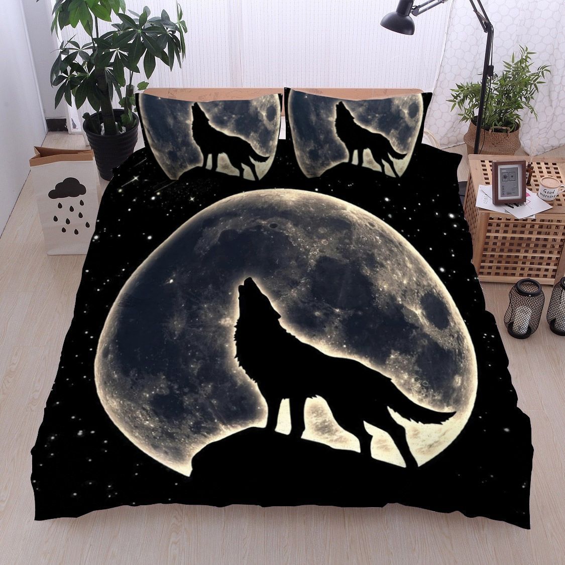 Wolf And Moon Night Bedding Set