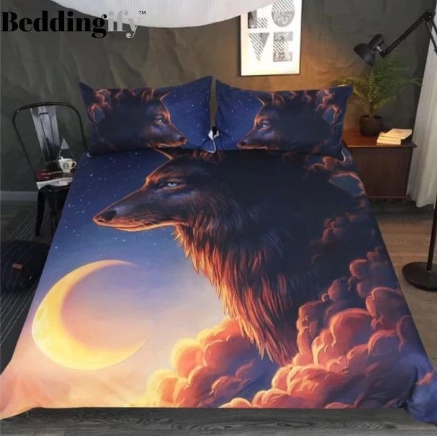 Wolf And The Moon Bedding Set