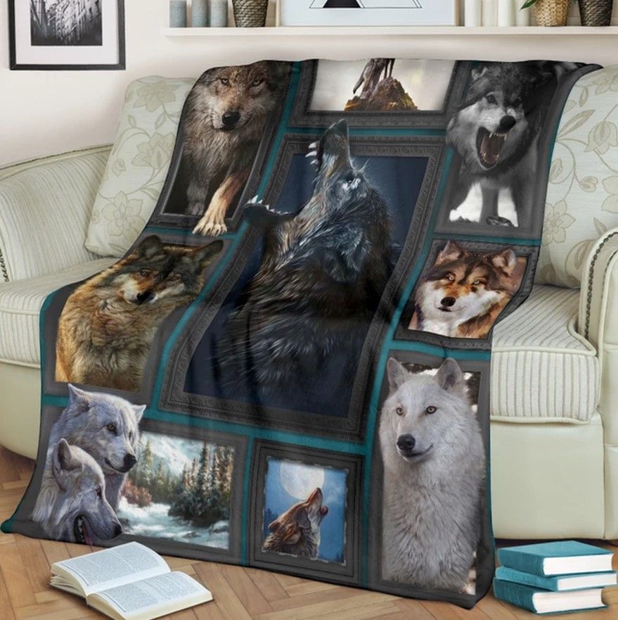 Wolf Beauty Black Sherpa Fleece Blanket
