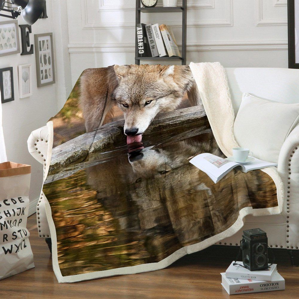 Wolf Sherpa Fleece Blanket