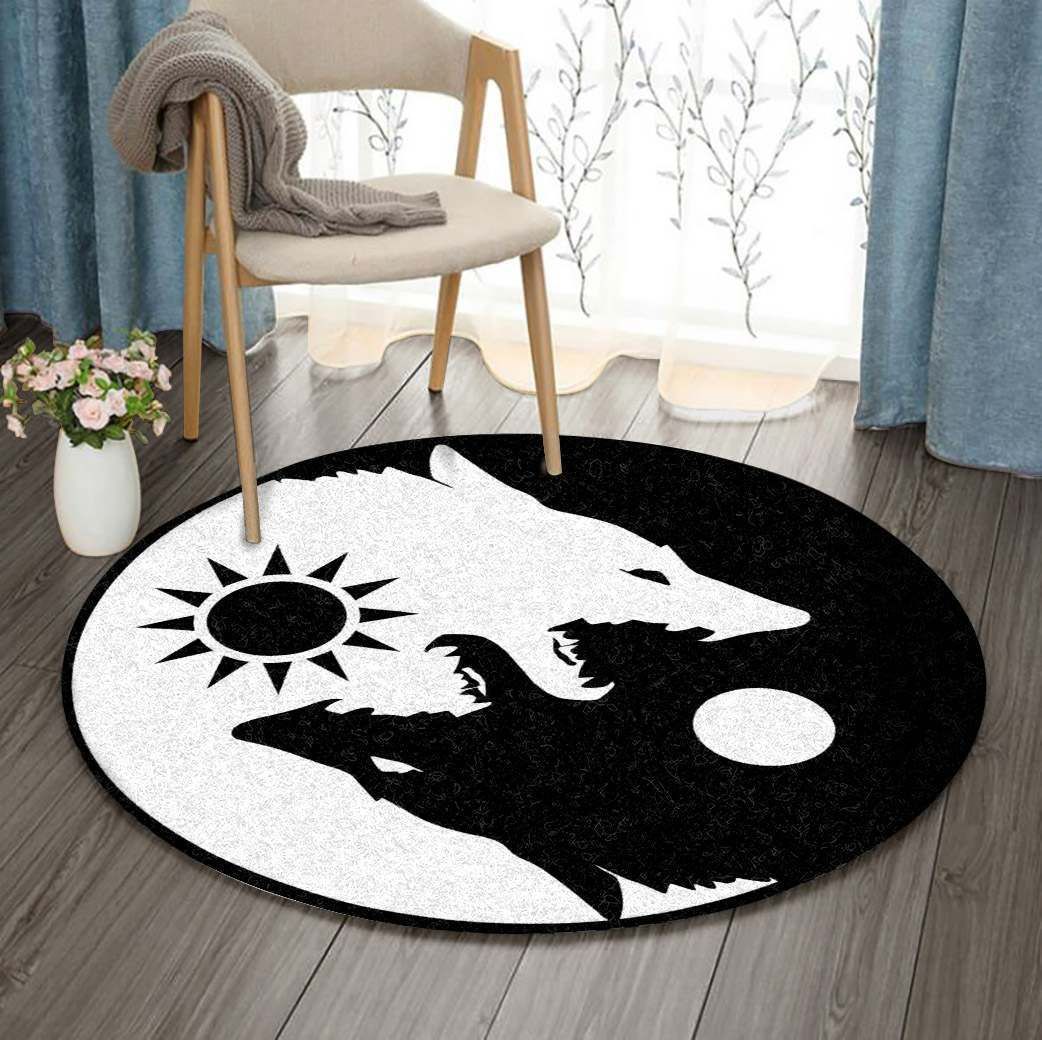 Wolf Round Carpet