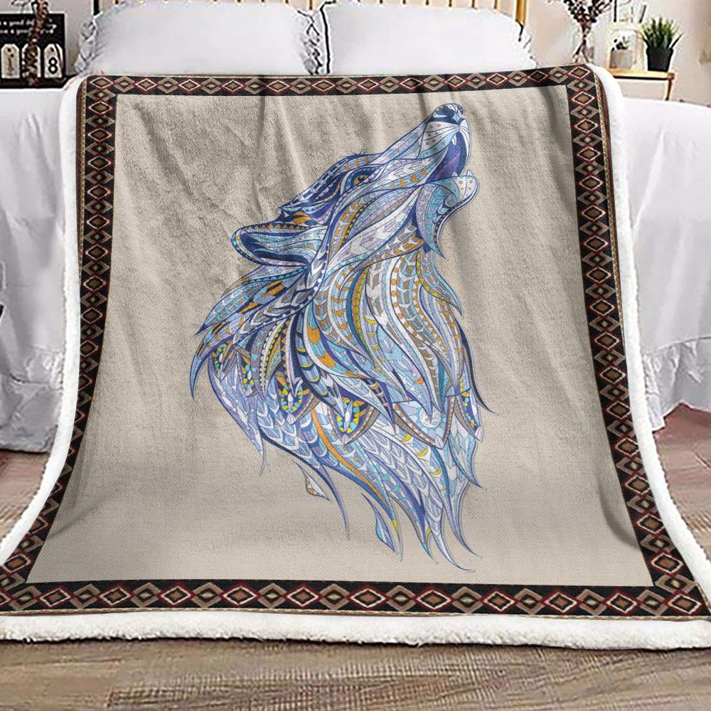 Wolf Sherpa Fleece Blanket