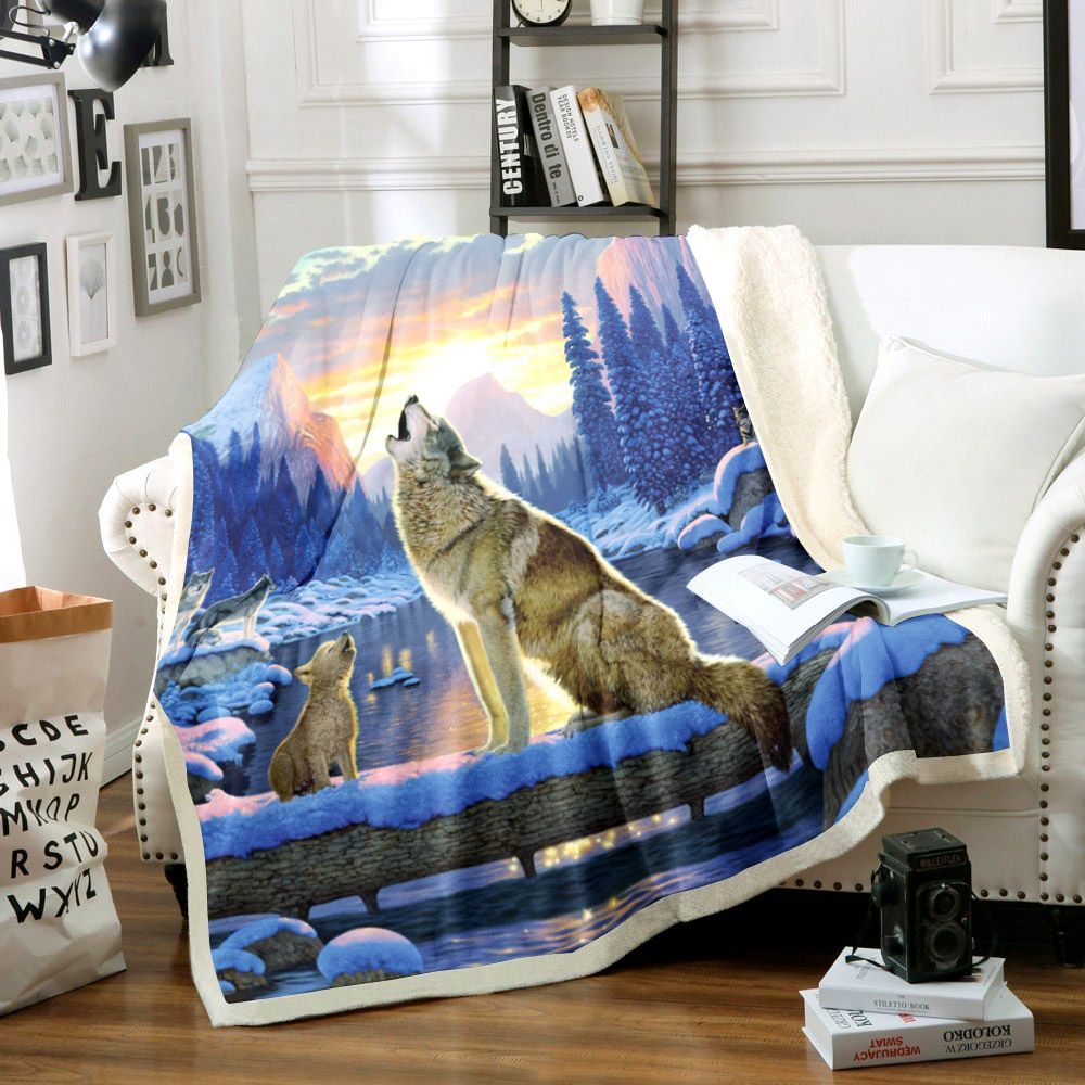 Wolf Sherpa Fleece Blanket