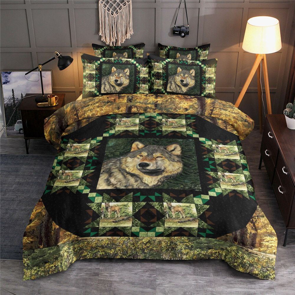 Wolf Bedding Set