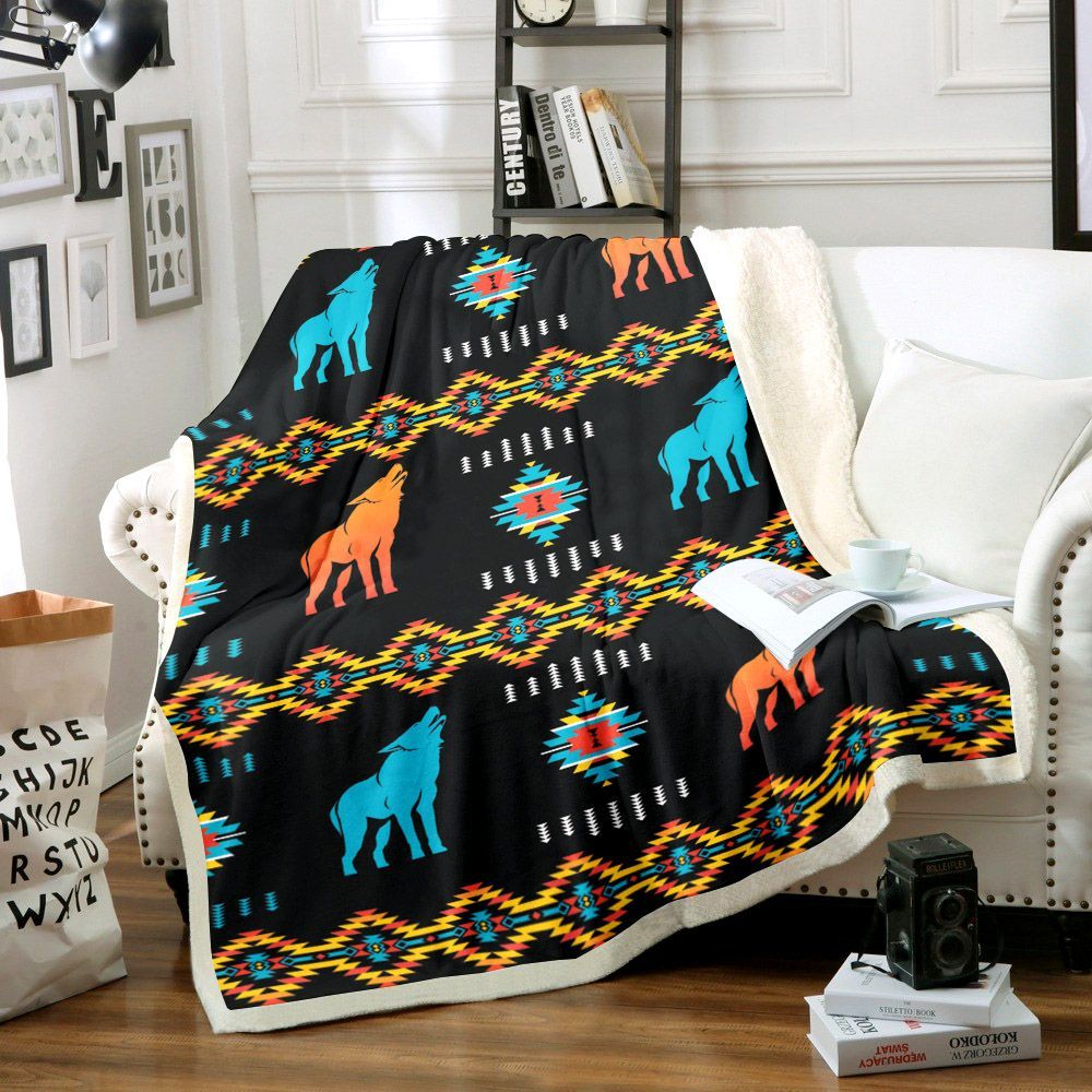 Wolf Sherpa Fleece Blanket