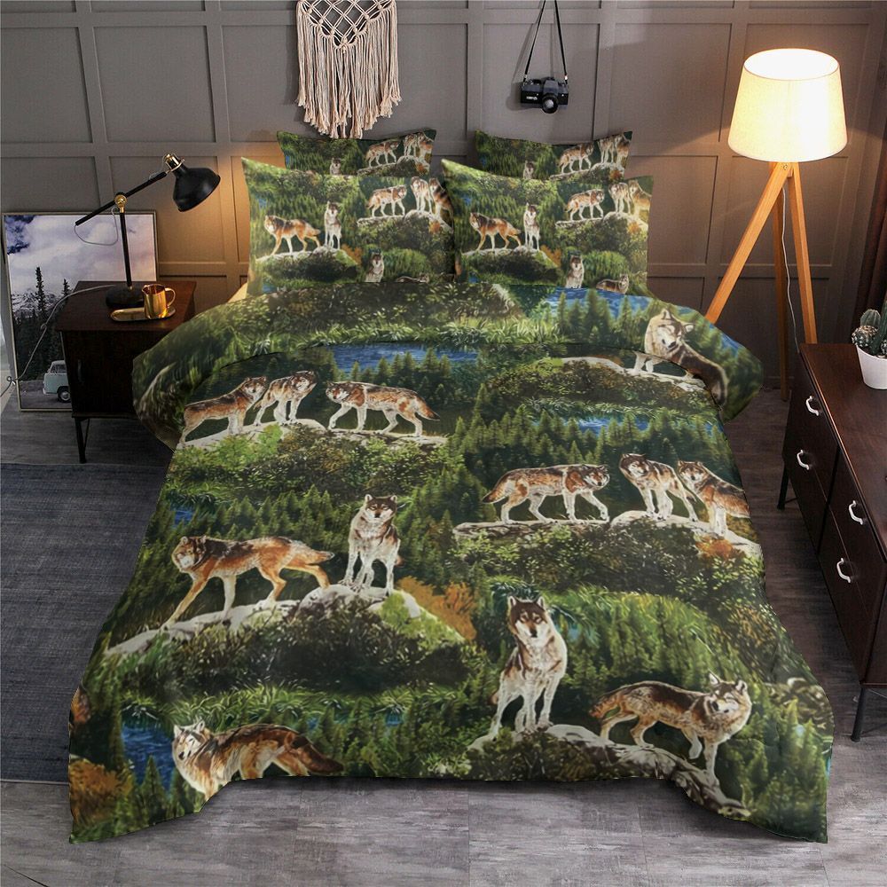 Wolf Bedding Set