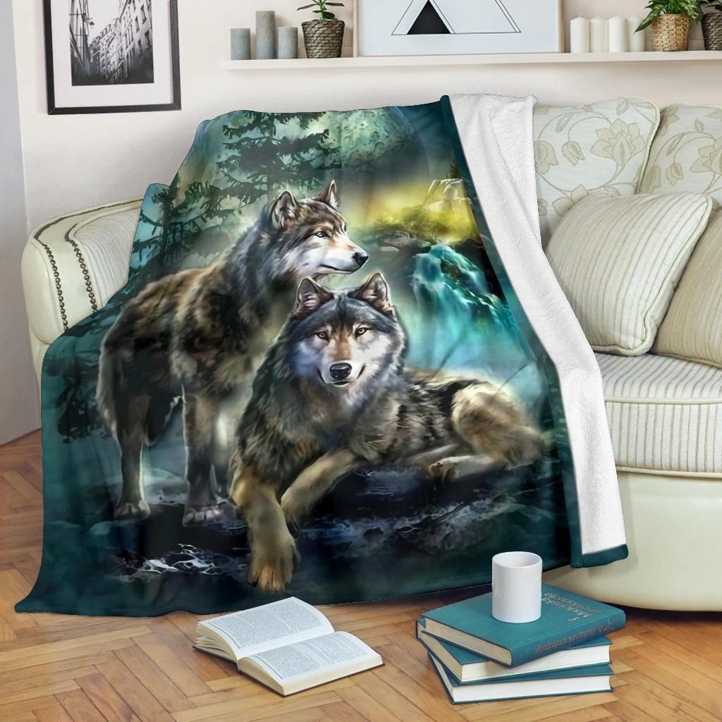 Wolf Sherpa Fleece Blanket