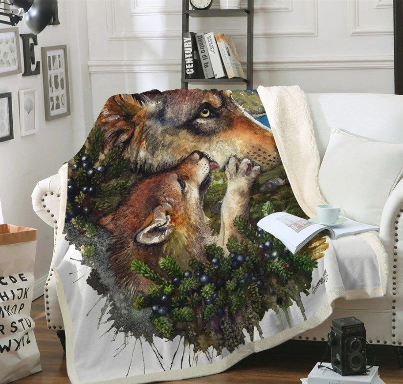 Wolf Sherpa Fleece Blanket