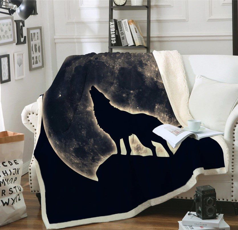 Wolf Sherpa Fleece Blanket
