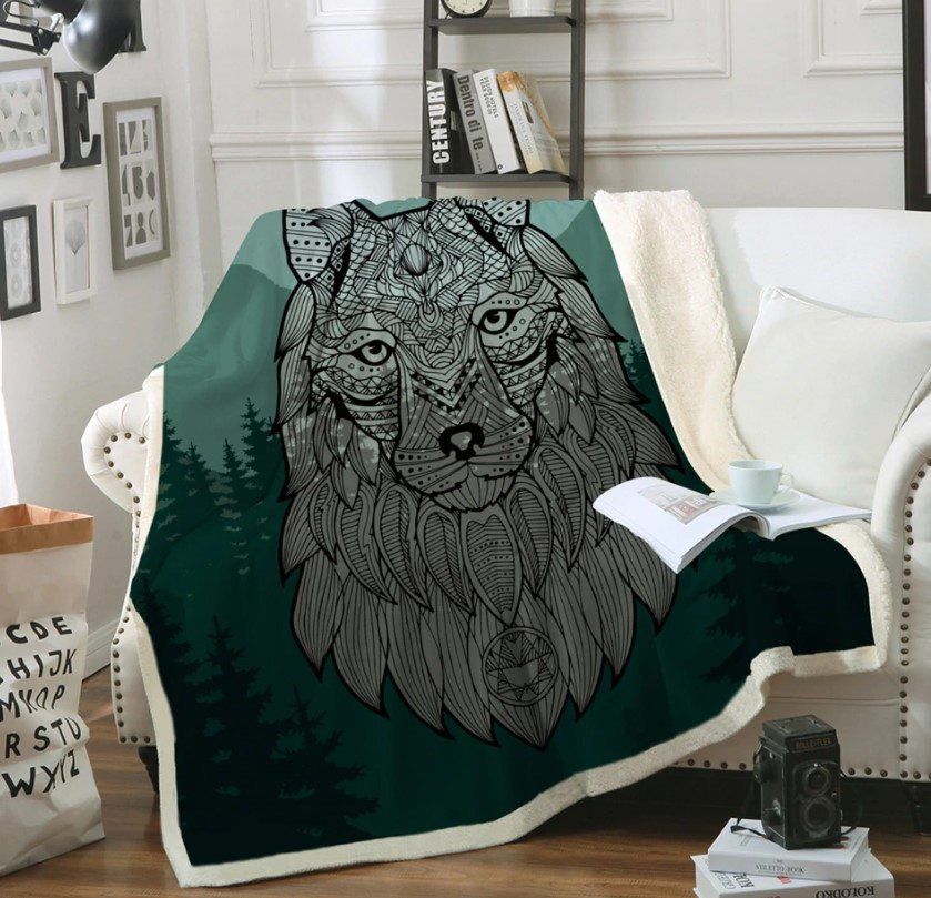 Wolf Sherpa Fleece Blanket