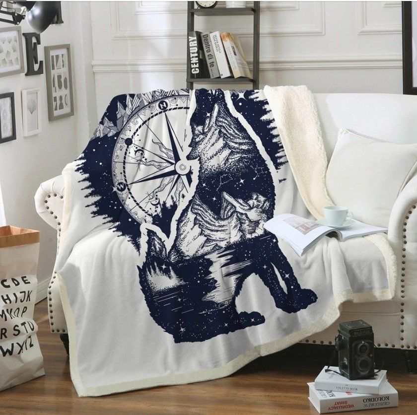 Wolf Sherpa Fleece Blanket