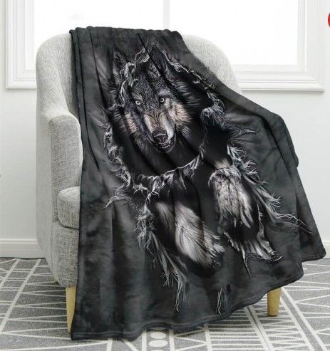 Wolf Sherpa Fleece Blanket