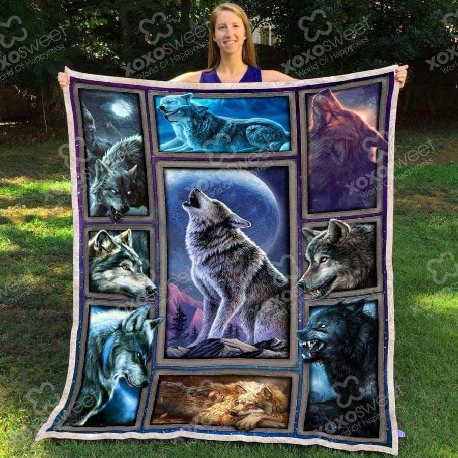 Wolf Sherpa Fleece Blanket