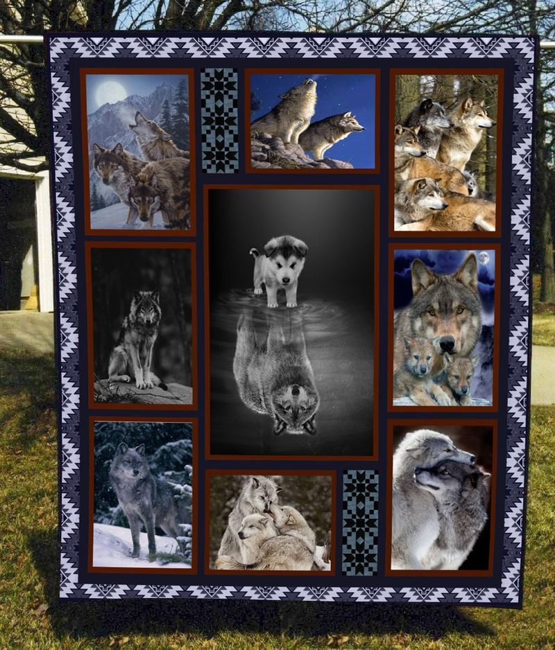 Wolf Sherpa Fleece Blanket