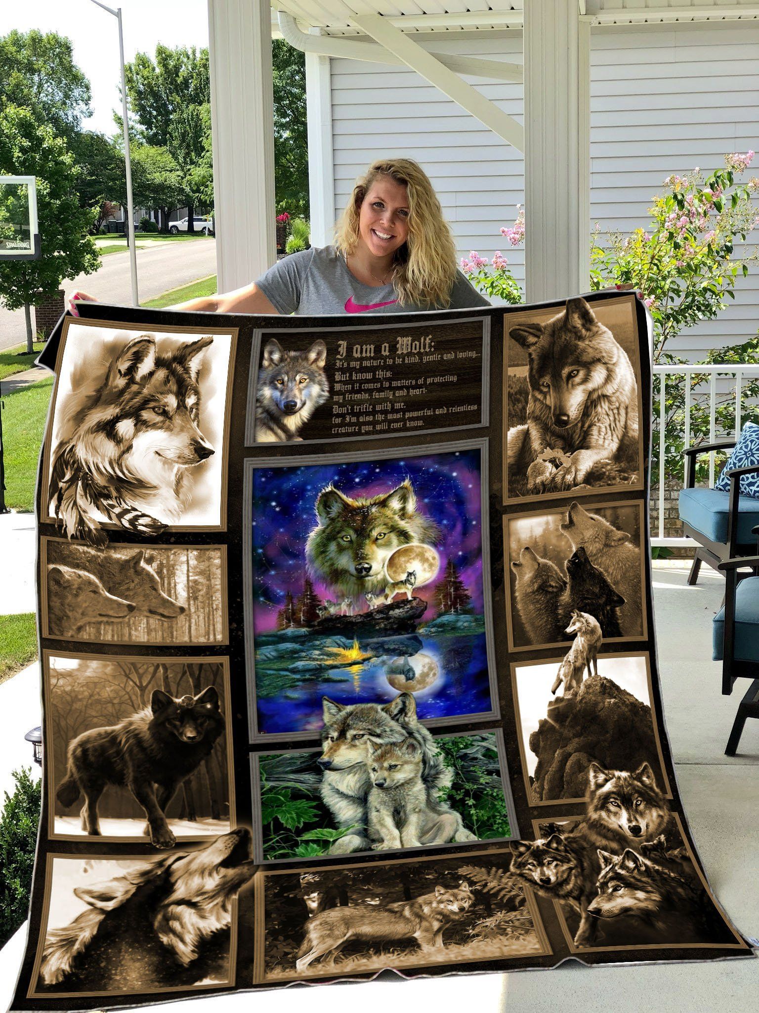 Wolf Sherpa Fleece Blanket