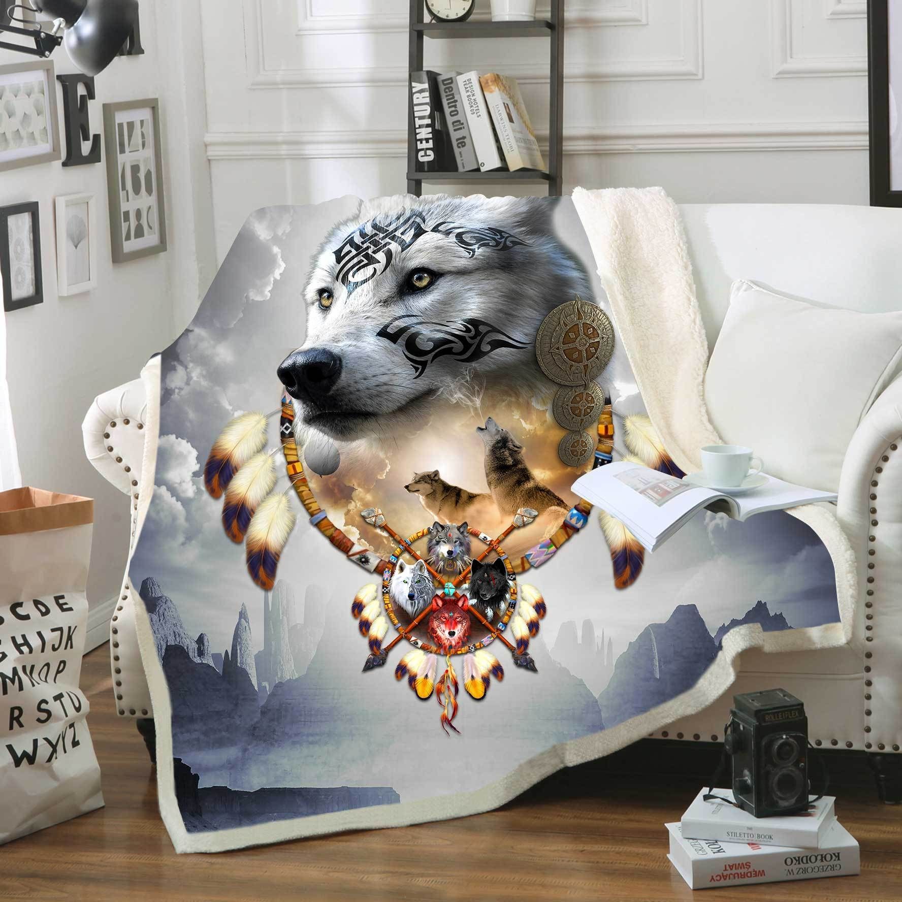 Wolf Sherpa Fleece Blanket