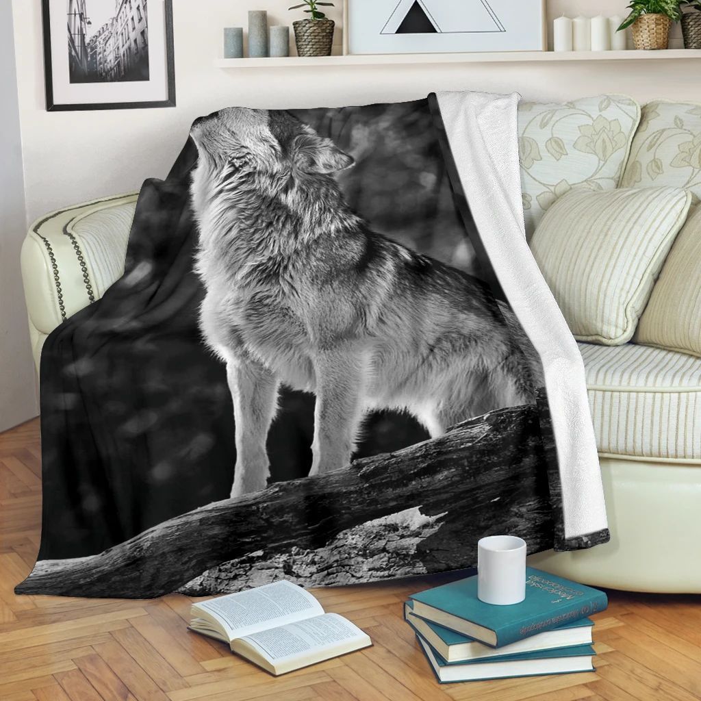 Wolf Sherpa Fleece Blanket