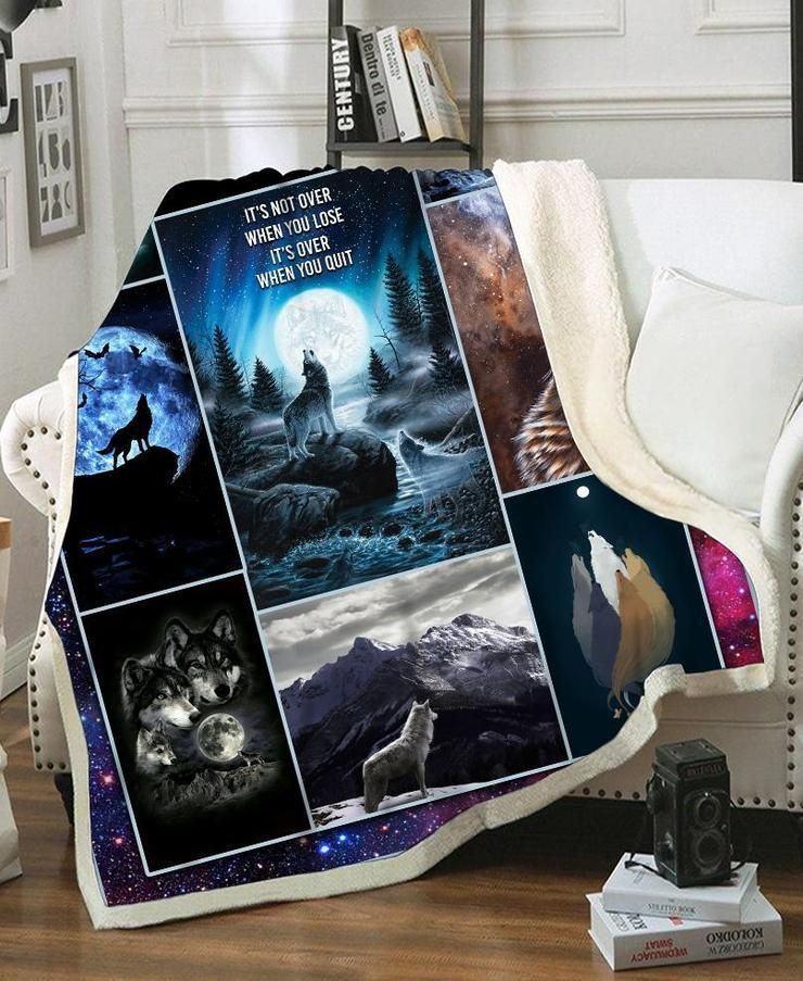 Wolf Sherpa Fleece Blanket