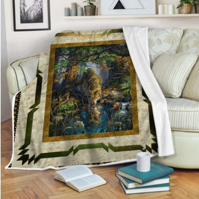 Wolf Sherpa Fleece Blanket