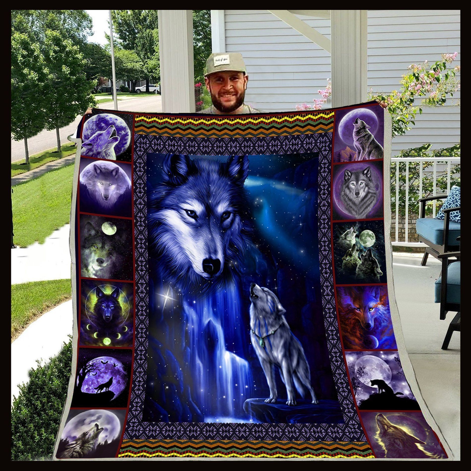 Wolf Sherpa Fleece Blanket