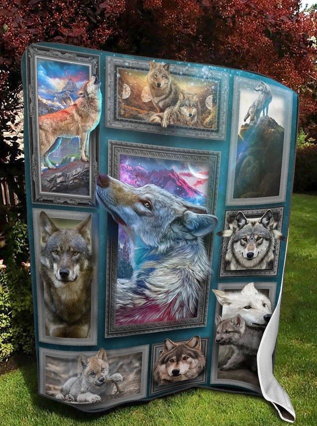 Wolf Sherpa Fleece Blanket