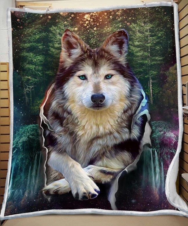 Wolf Sherpa Fleece Blanket