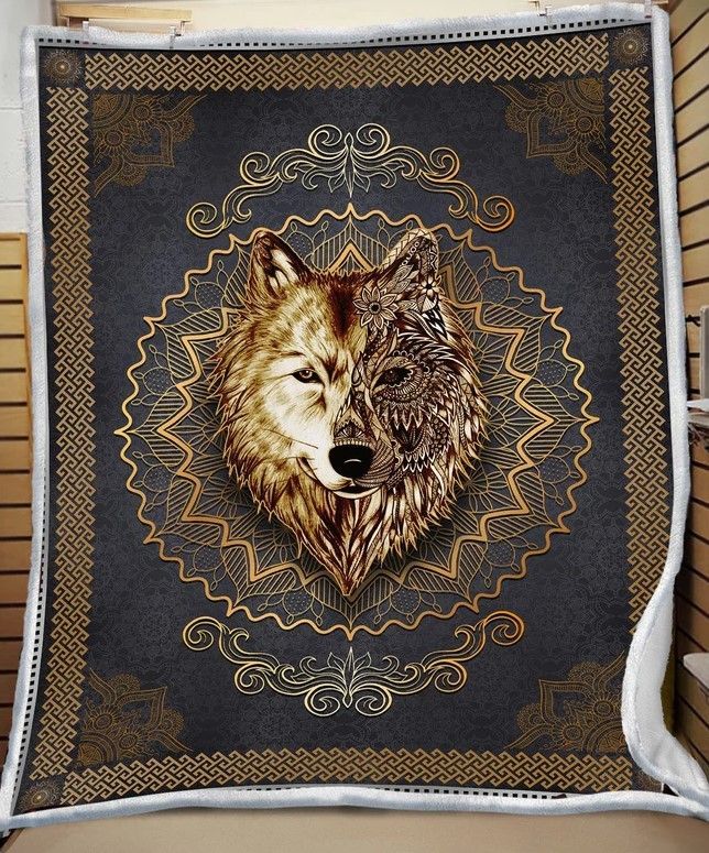 Wolf Sherpa Fleece Blanket