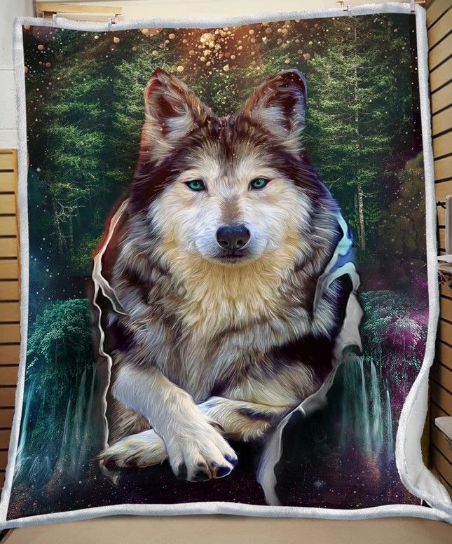 Wolf Sherpa Fleece Blanket