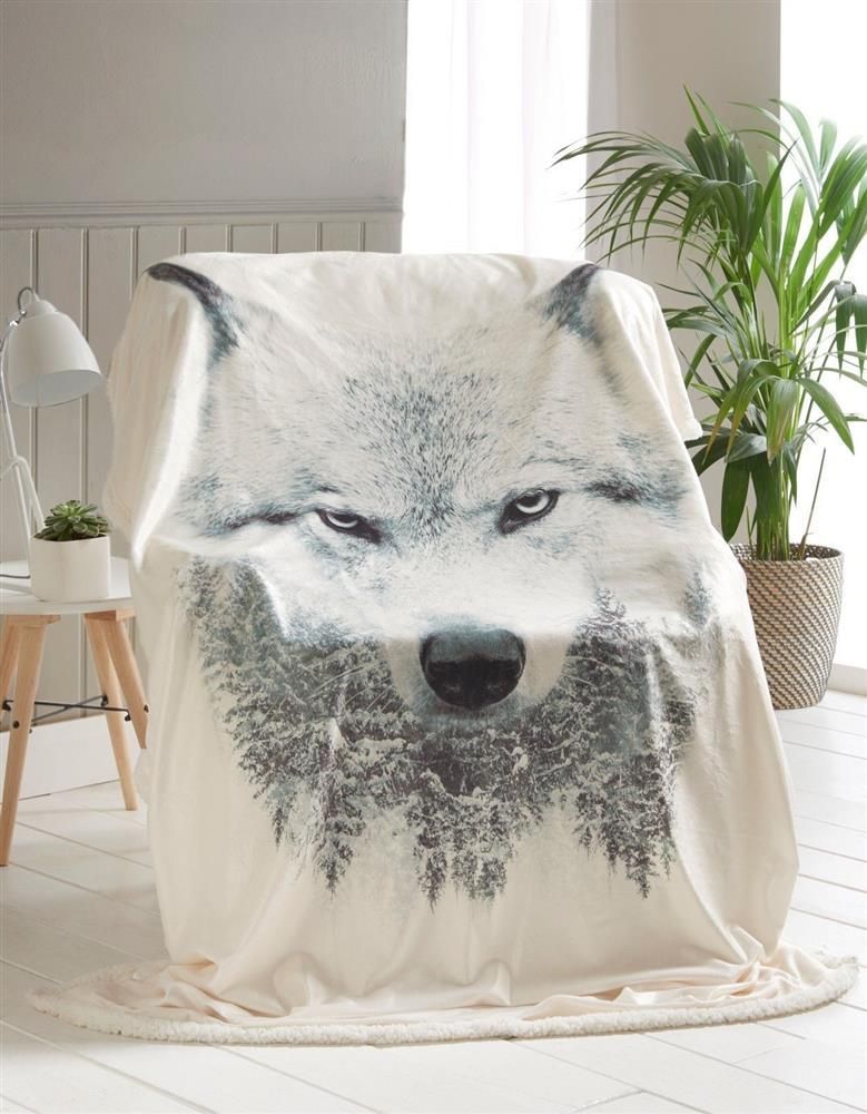 Wolf Sherpa Fleece Blanket