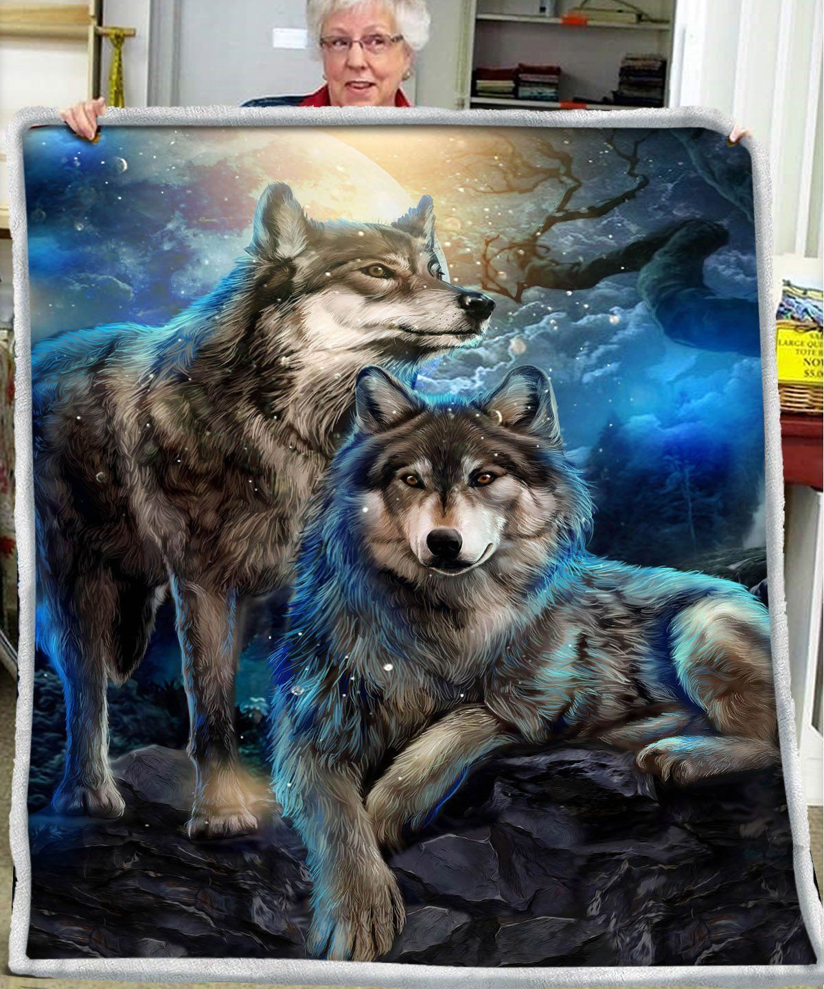 Wolf Sherpa Fleece Blanket