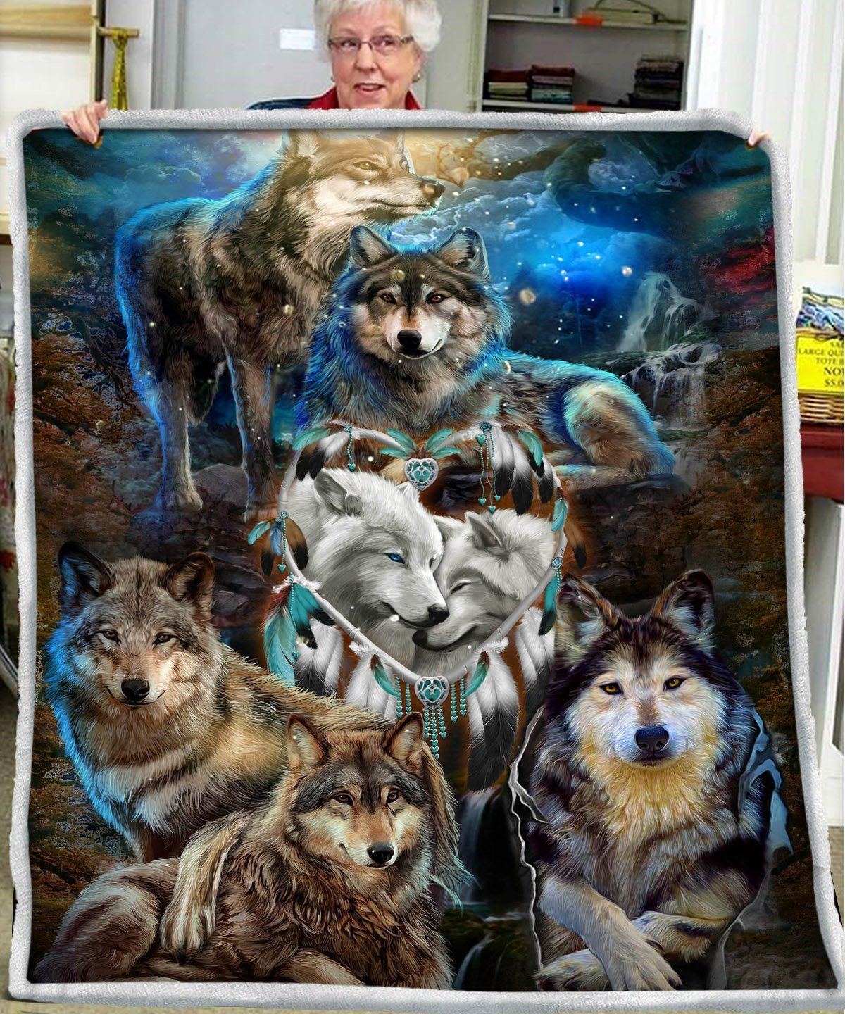 Wolf Sherpa Fleece Blanket