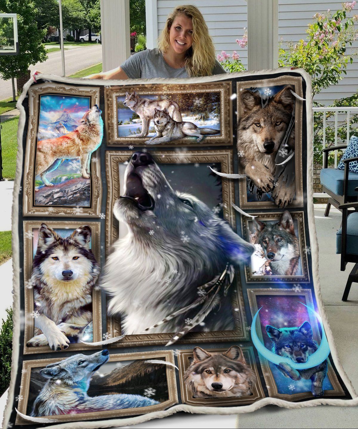 Wolf Sherpa Fleece Blanket