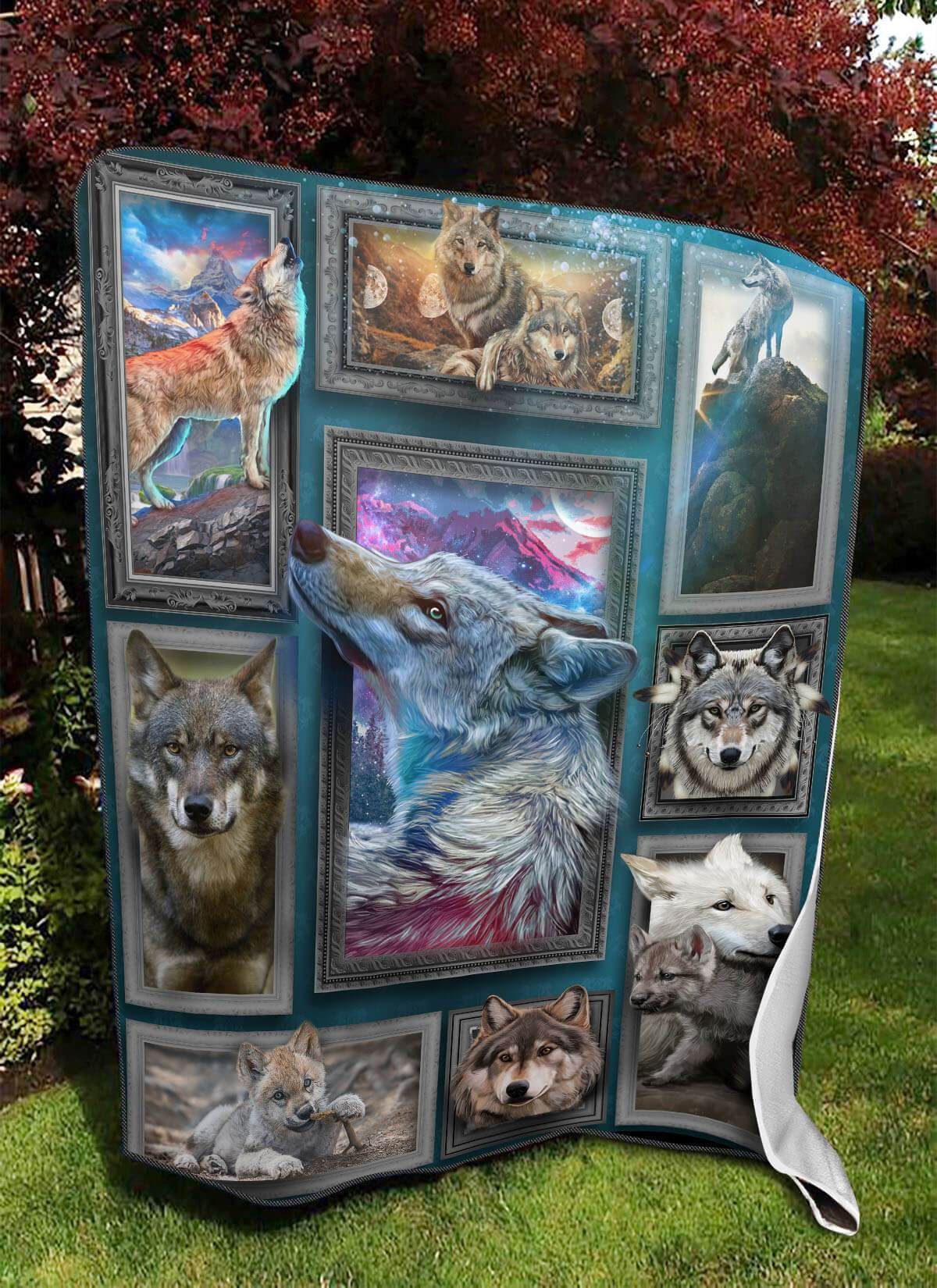 Wolf Sherpa Fleece Blanket