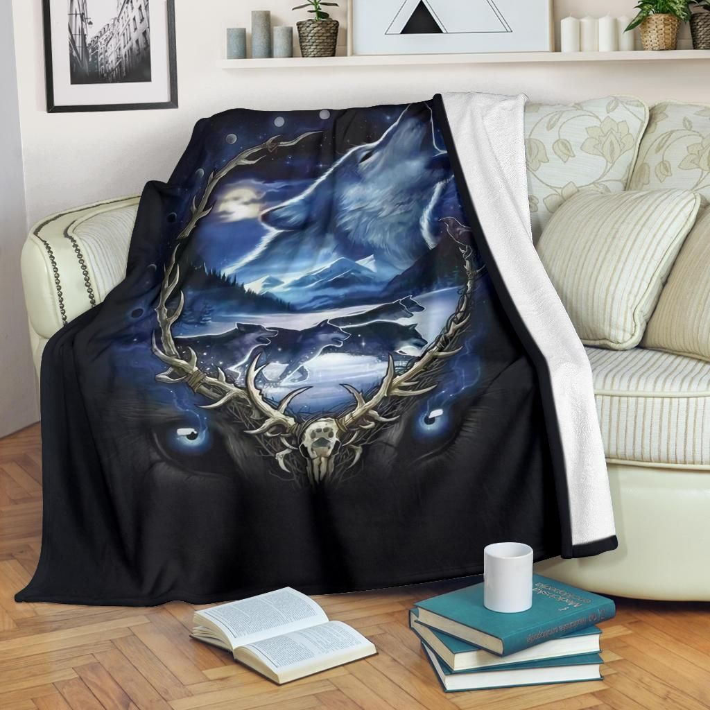 Wolf Sherpa Fleece Blanket