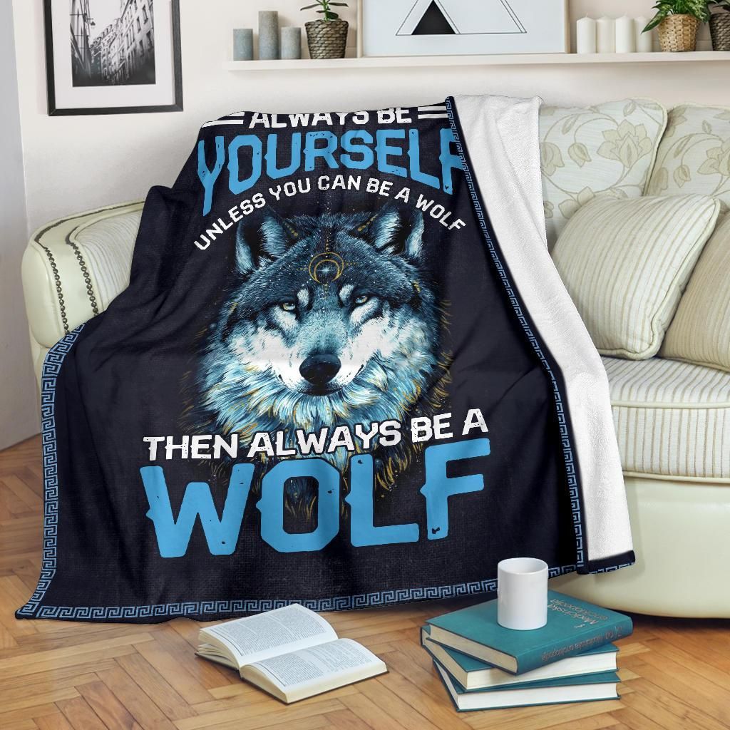 Wolf Sherpa Fleece Blanket