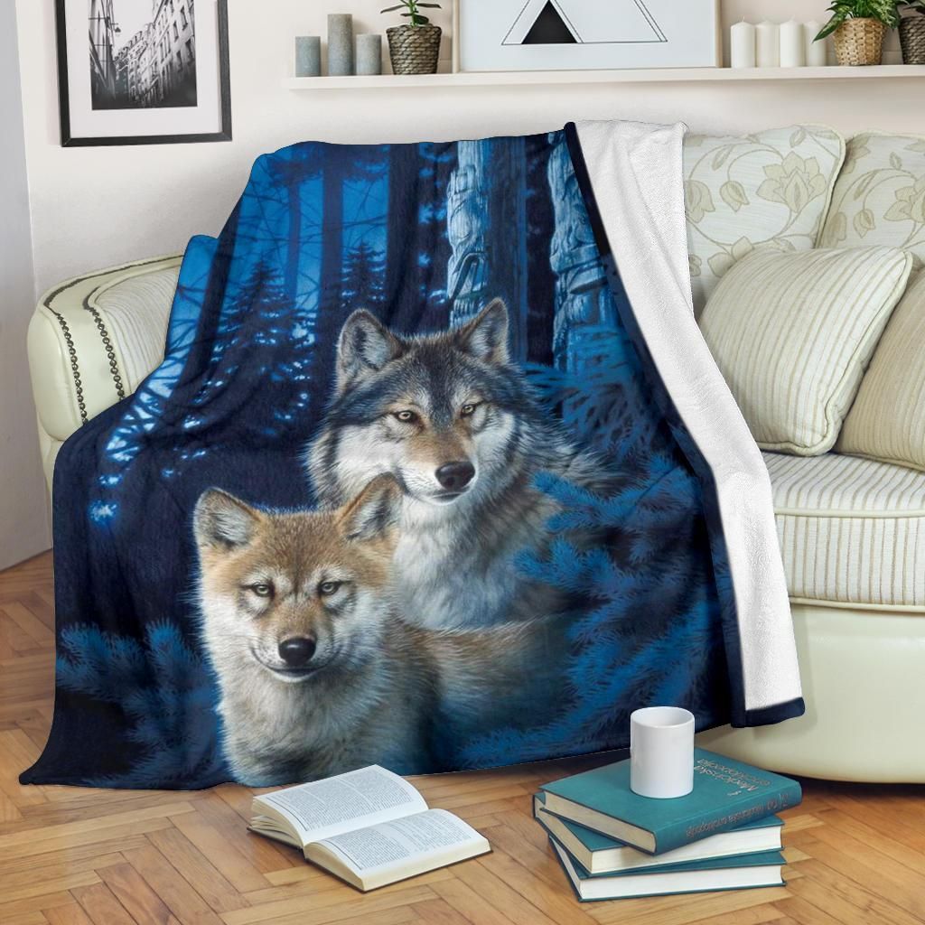Wolf Sherpa Fleece Blanket
